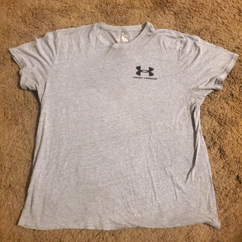 Mens UA Tee Shirt